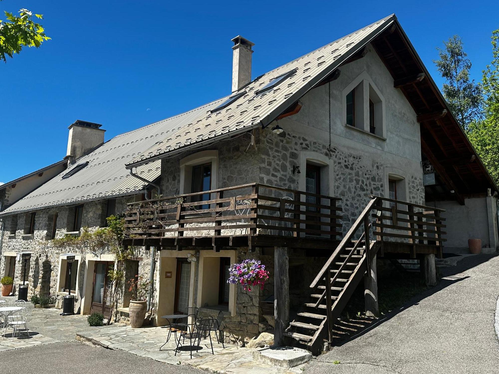 Chambre D'Hotes La Grange Des Ecrins Chabottes Εξωτερικό φωτογραφία